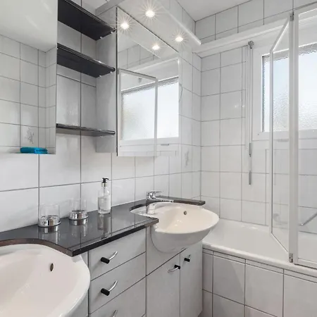 Lägenhet Vermala Soleil B 13 Combi By Interhome *